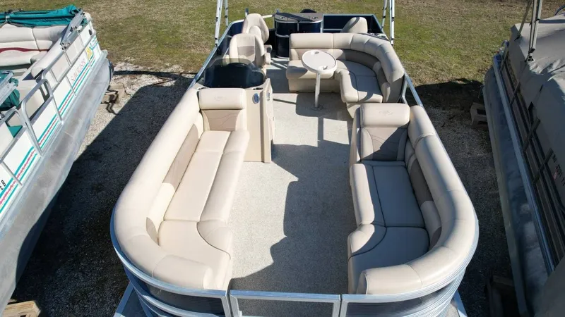 Slide: The Image of Montego Bay C8522 2018 - 21