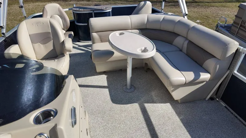 Slide: The Image of Montego Bay C8522 2018 - 35