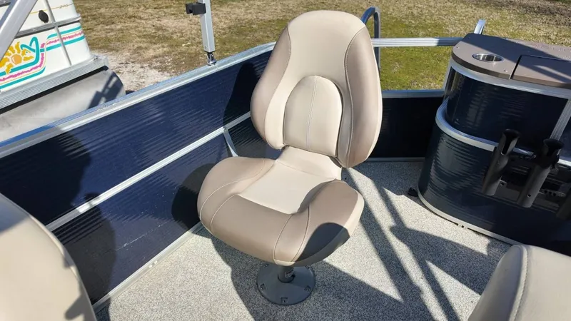 Slide: The Image of Montego Bay C8522 2018 - 42