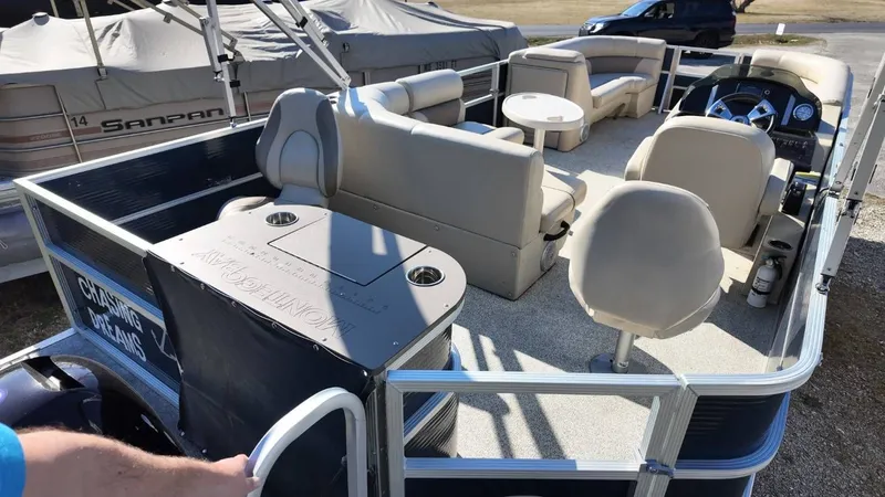 Slide: The Image of Montego Bay C8522 2018 - 43