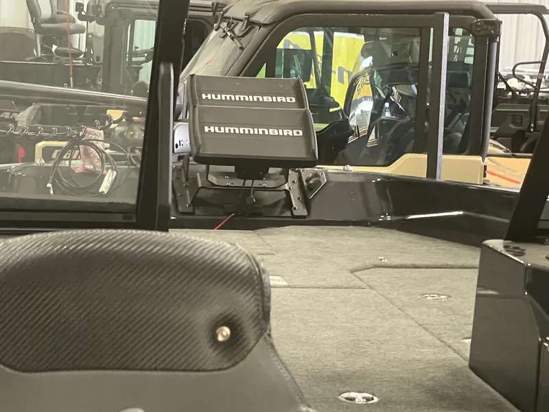 Slide: The Image of Skeeter WXR2060 F 2024 - 5