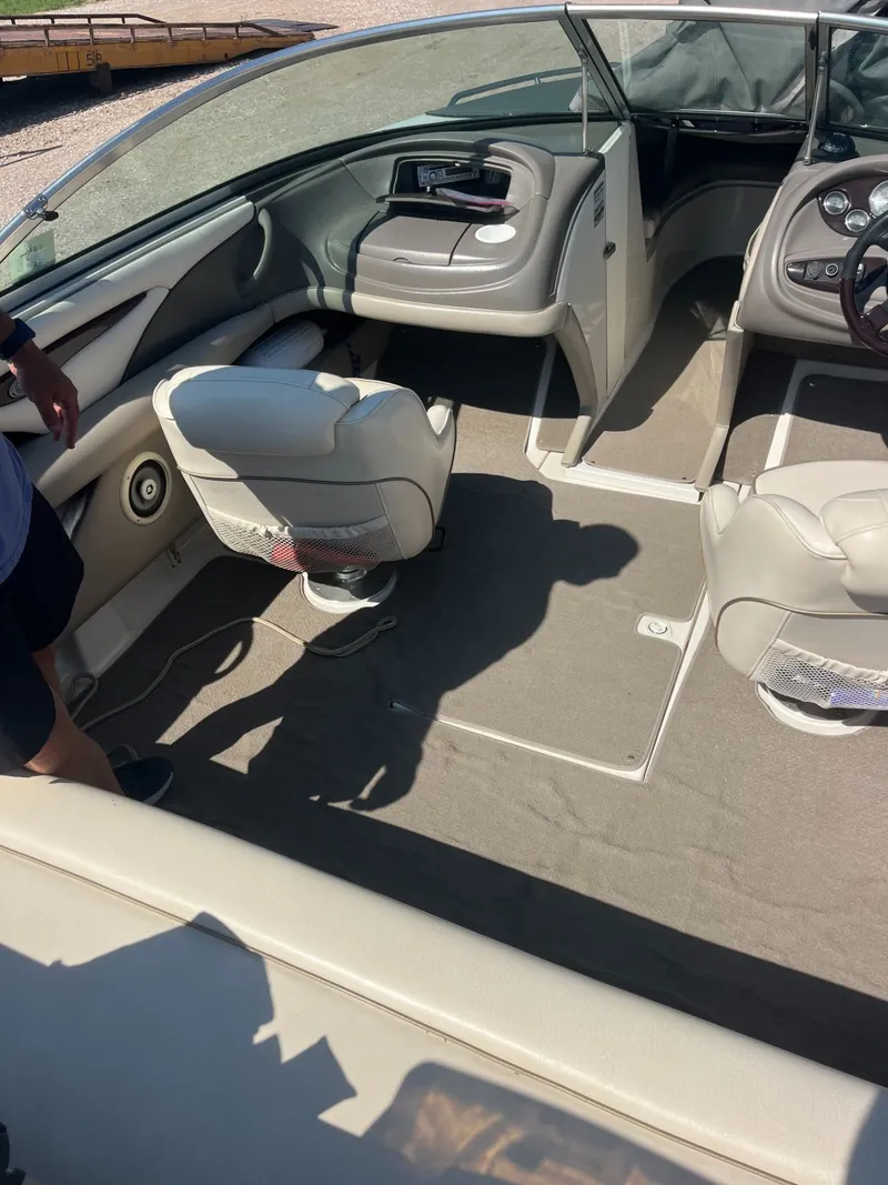 Slide: The Image of Monterey 218LS Montura 2002 - 5