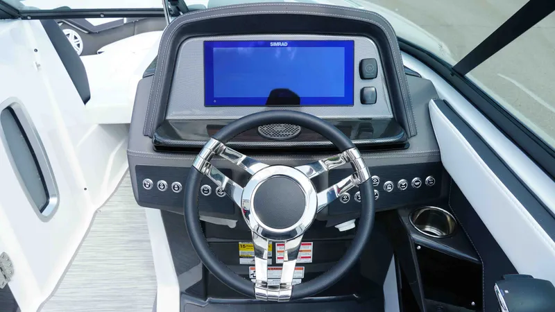 Slide: The Image of Monterey 258SS Super Sport 2026 - 11