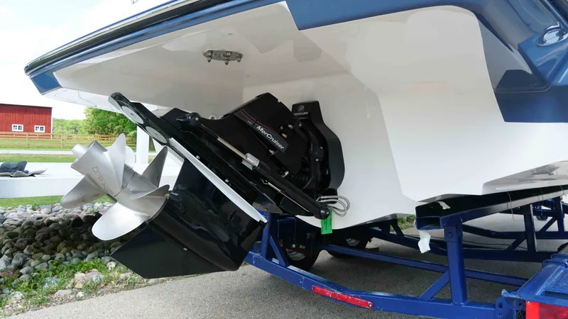 Slide: The Image of Monterey 258SS Super Sport 2026 - 4