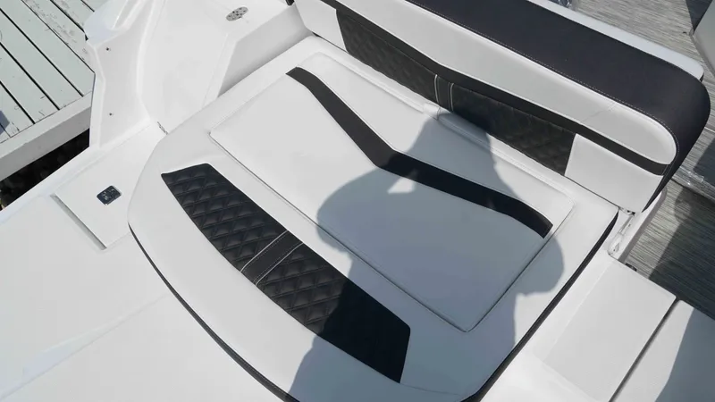 Slide: The Image of Monterey 258SS Super Sport 2026 - 5