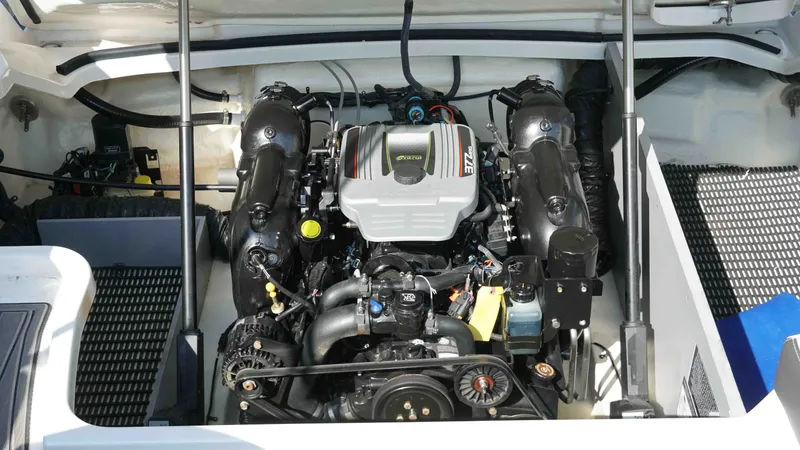 Slide: The Image of Monterey 278SS Super Sport 2016 - 14