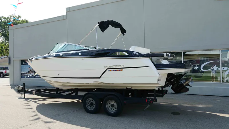 Slide: The Image of Monterey 278SS Super Sport 2016 - 3