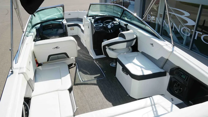 Slide: The Image of Monterey 278SS Super Sport 2016 - 5