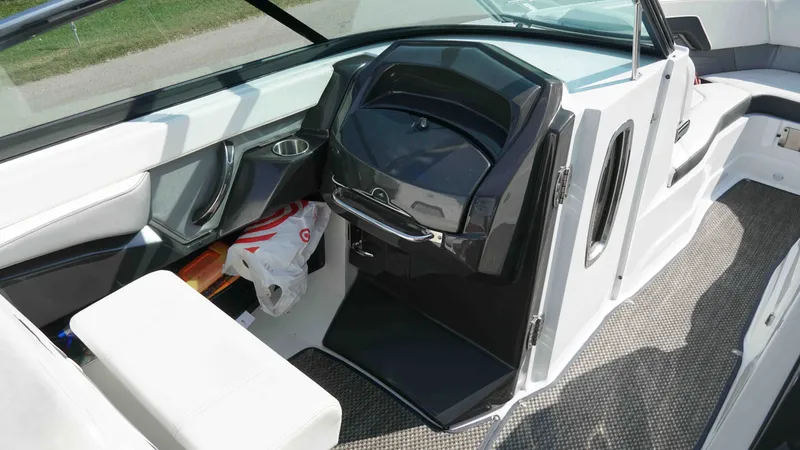 Slide: The Image of Monterey 278SS Super Sport 2016 - 8