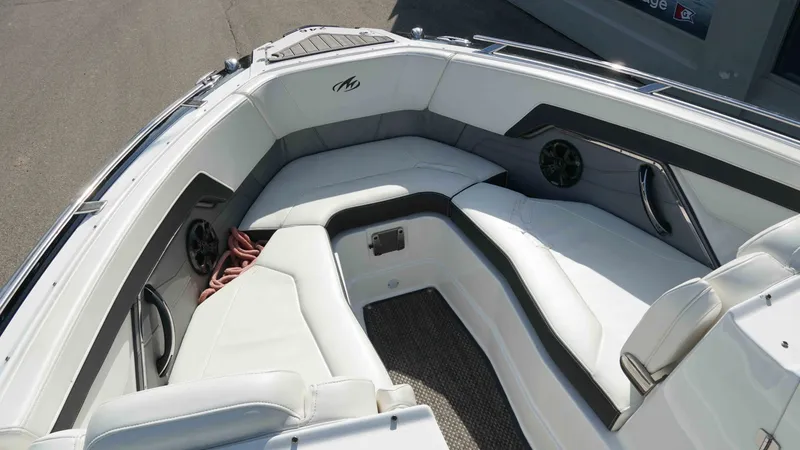 Slide: The Image of Monterey 278SS Super Sport 2016 - 9