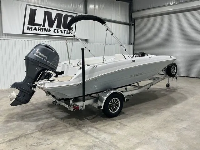 Slide: The Image of Stingray 182 SC 2026 - 15