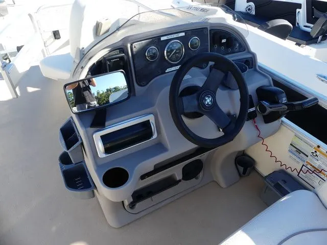 Slide: The Image of Sweetwater SW 186 F 2013 - 10