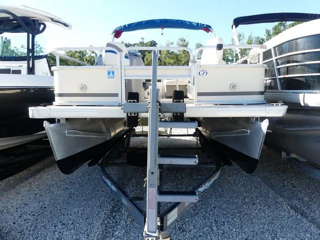 Slide: The Image of Sweetwater SW 186 F 2013 - 2