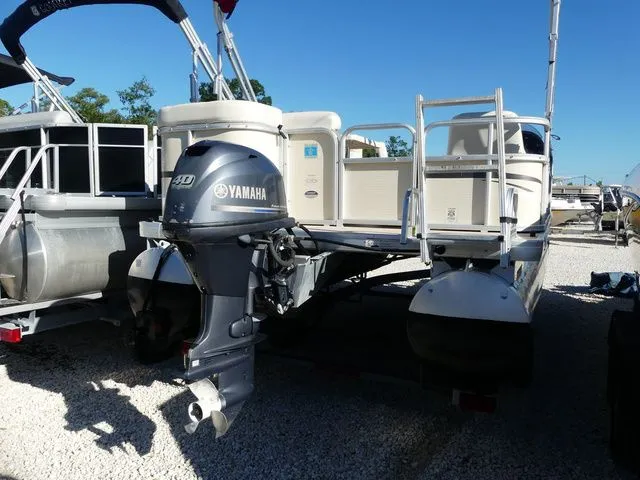 Slide: The Image of Sweetwater SW 186 F 2013 - 5