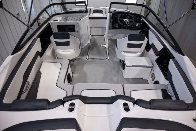 Slide: The Image of Yamaha SX195 2025 - 7