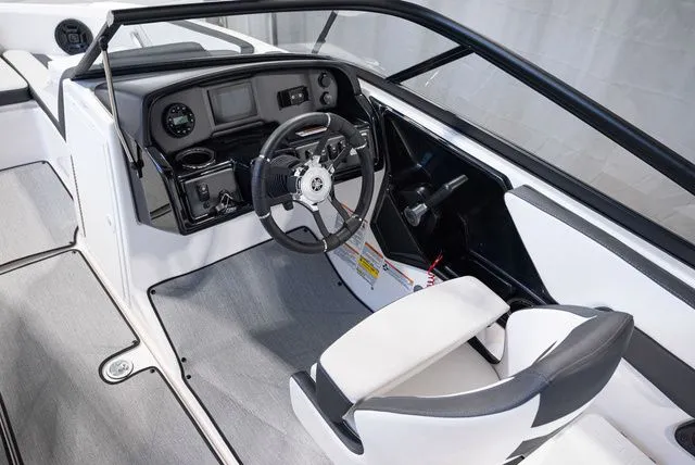 Slide: The Image of Yamaha SX195 2025 - 8