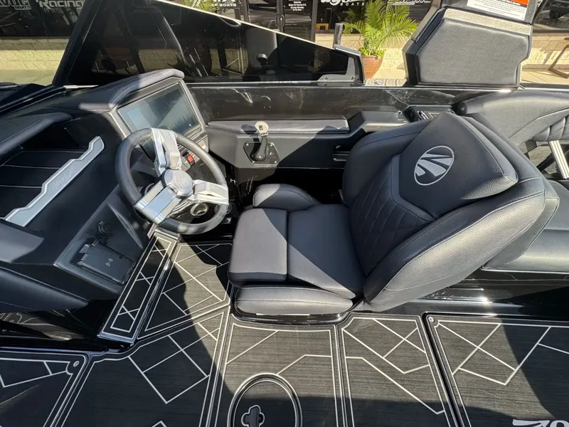 Slide: The Image of Tigé Z3 2024 - 17