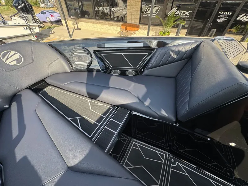 Slide: The Image of Tigé Z3 2024 - 20