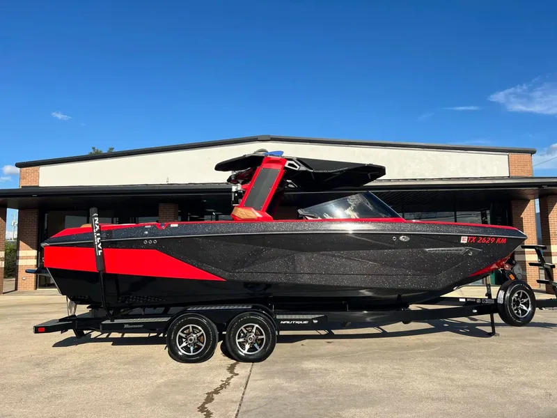 The Image of Nautique G25 2022 - 1