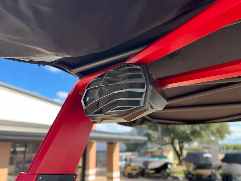 Slide: The Image of Nautique G25 2022 - 23