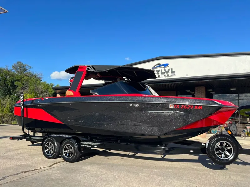 Slide: The Image of Nautique G25 2022 - 3