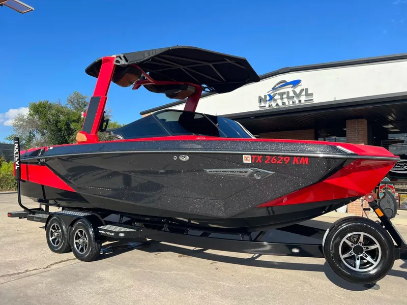 Slide: The Image of Nautique G25 2022 - 4