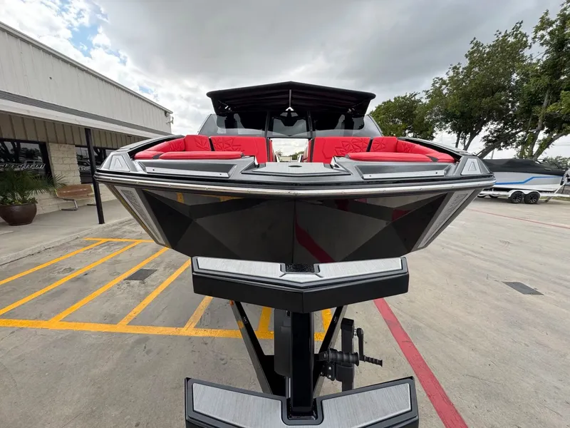 Slide: The Image of Nautique Super Air Nautique G23 Paragon 2025 - 8