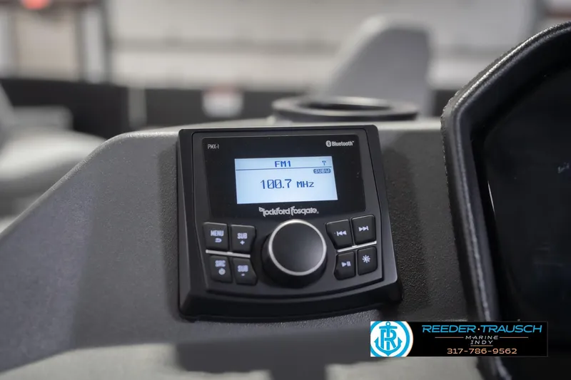 Slide: The Image of Rockford Fosgate PMX-1 stereo system on 2026 Bennington 21 SF boat dashboard. - 38
