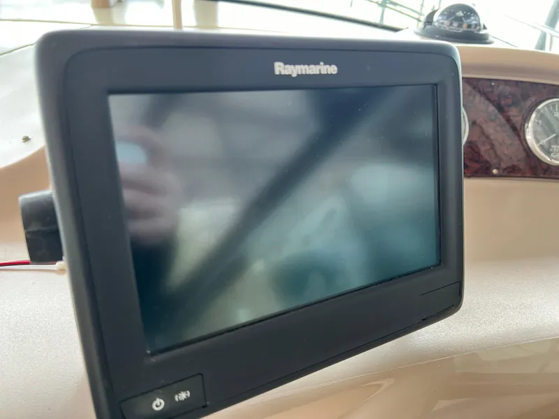 Slide: The Image of Sea Ray Sundancer 460 2003 - 26