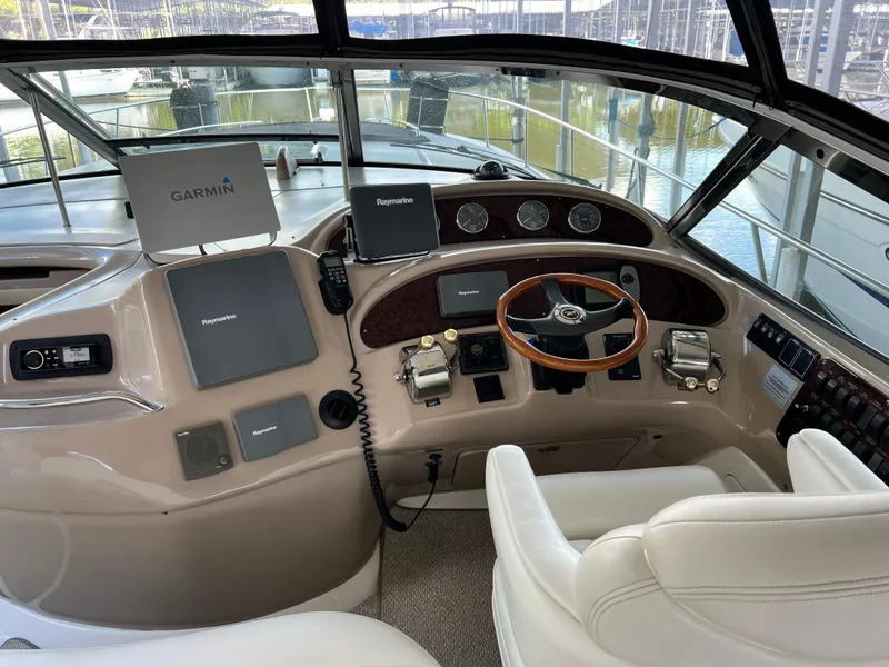 Slide: The Image of Sea Ray Sundancer 460 2003 - 29