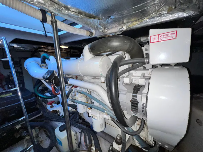 Slide: The Image of Sea Ray Sundancer 460 2003 - 37