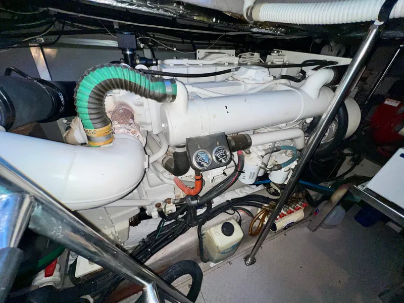 Slide: The Image of Sea Ray Sundancer 460 2003 - 39