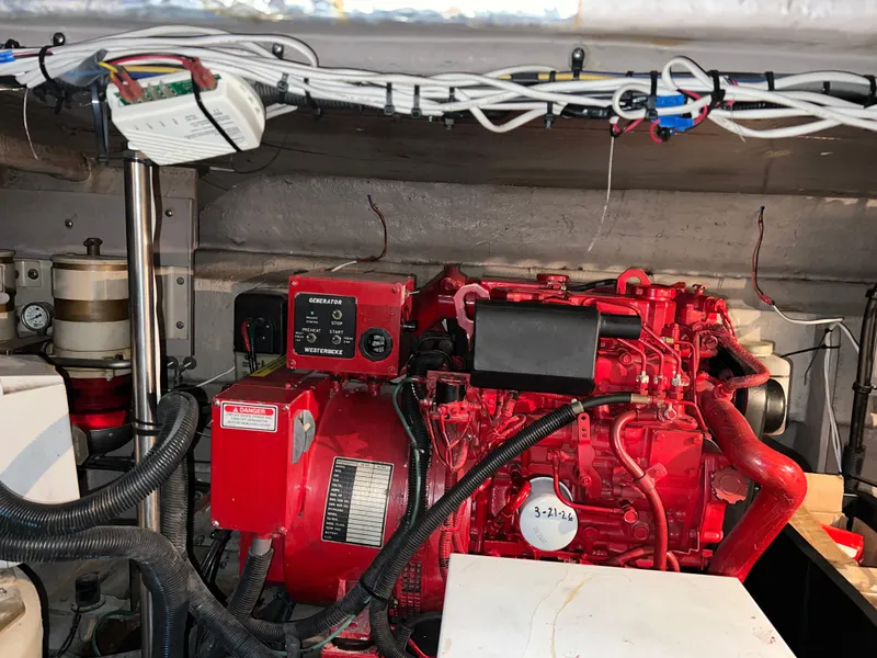 Slide: The Image of Sea Ray Sundancer 460 2003 - 40