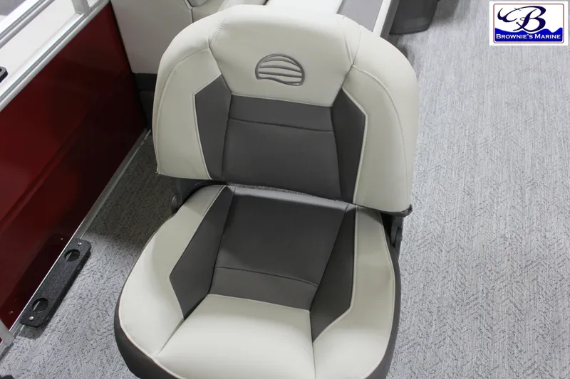 Slide: The Image of 2026 Sun Tracker Fishin' Barge 22 DLX boat seat, gray and white upholstery. - 4