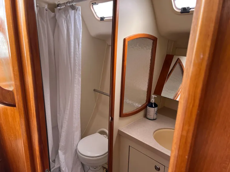 Slide: The Image of Hunter 356 2003 - 13