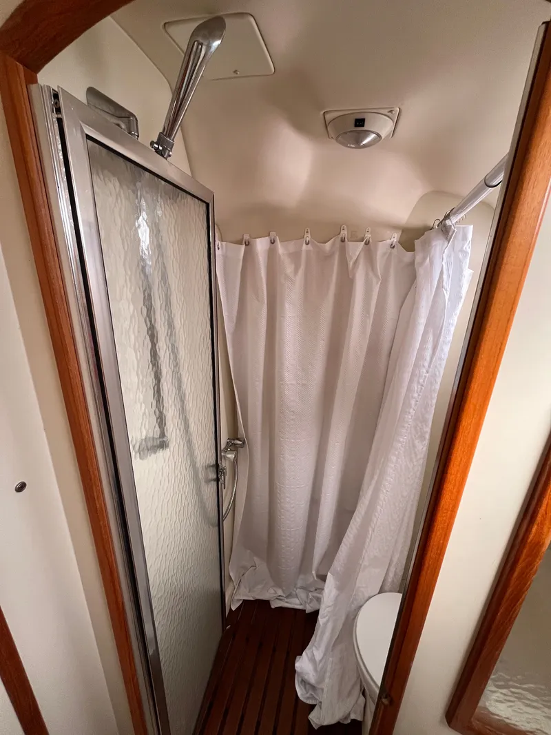 Slide: The Image of Hunter 356 2003 - 14