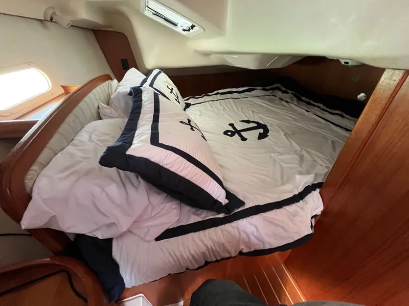 Slide: The Image of Hunter 356 2003 - 17