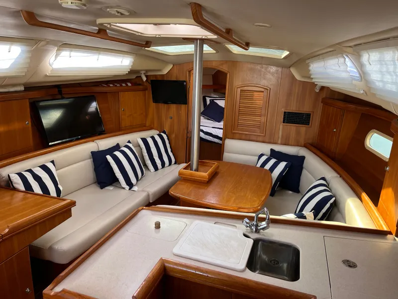 Slide: The Image of Hunter 356 2003 - 18