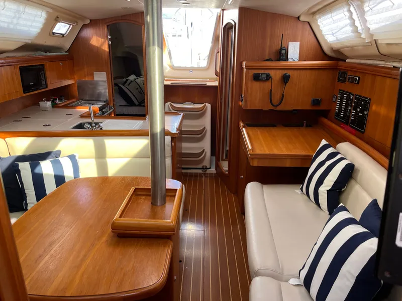 Slide: The Image of Hunter 356 2003 - 21