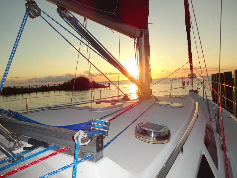 Slide: The Image of Catalina 380 2000 - 11