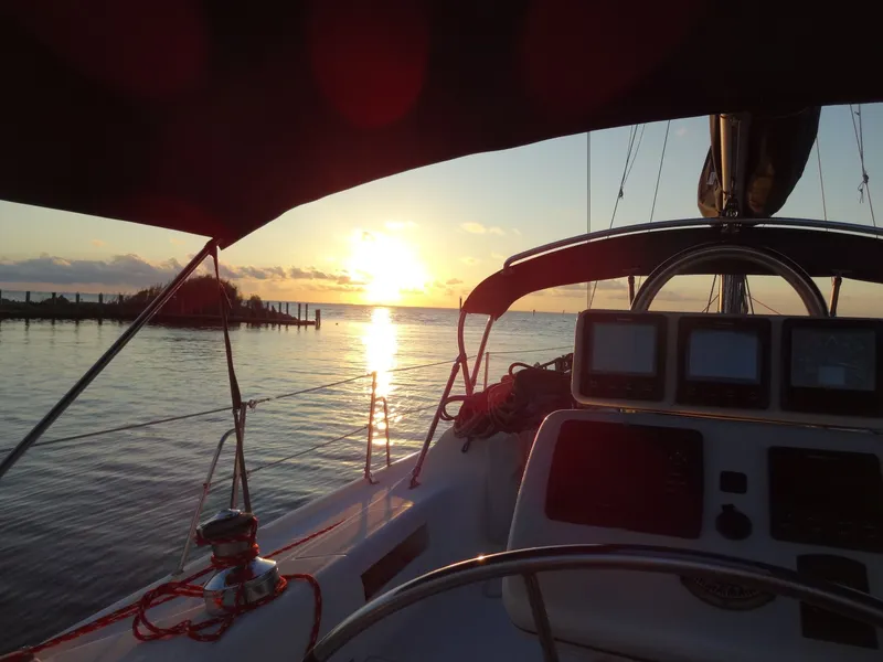 Slide: The Image of Catalina 380 2000 - 15