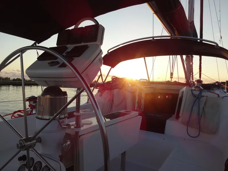 Slide: The Image of Catalina 380 2000 - 17