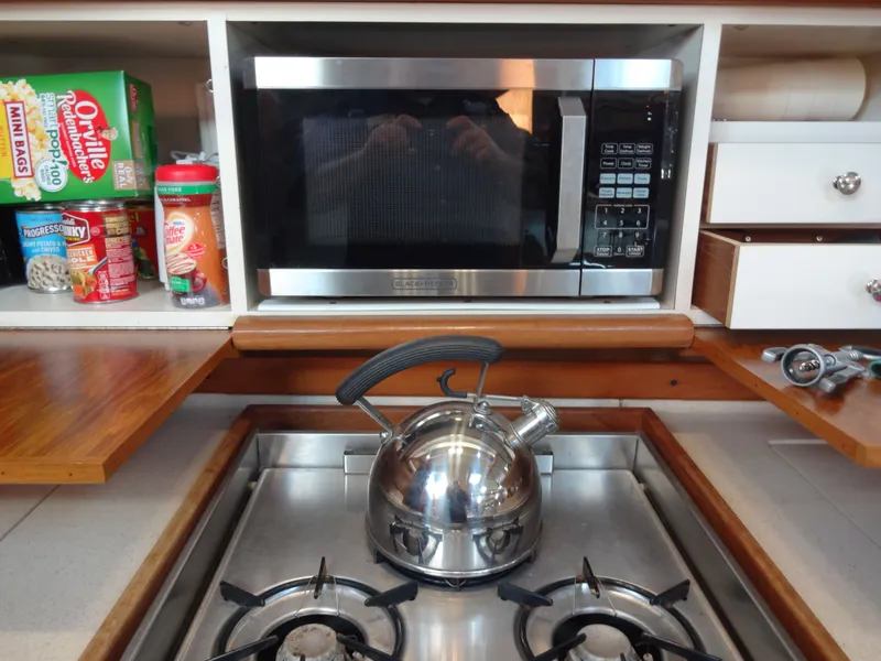 Slide: The Image of Catalina 380 2000 - 43