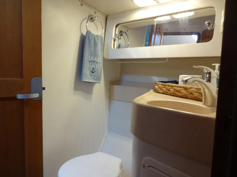 Slide: The Image of Catalina 380 2000 - 63