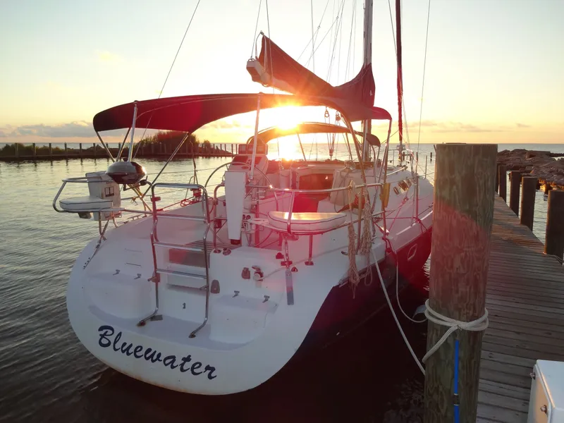 Slide: The Image of Catalina 380 2000 - 7