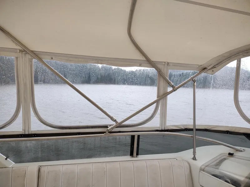 Slide: The Image of Hatteras 50 Sport Deck Motor Yacht 1996 - 79