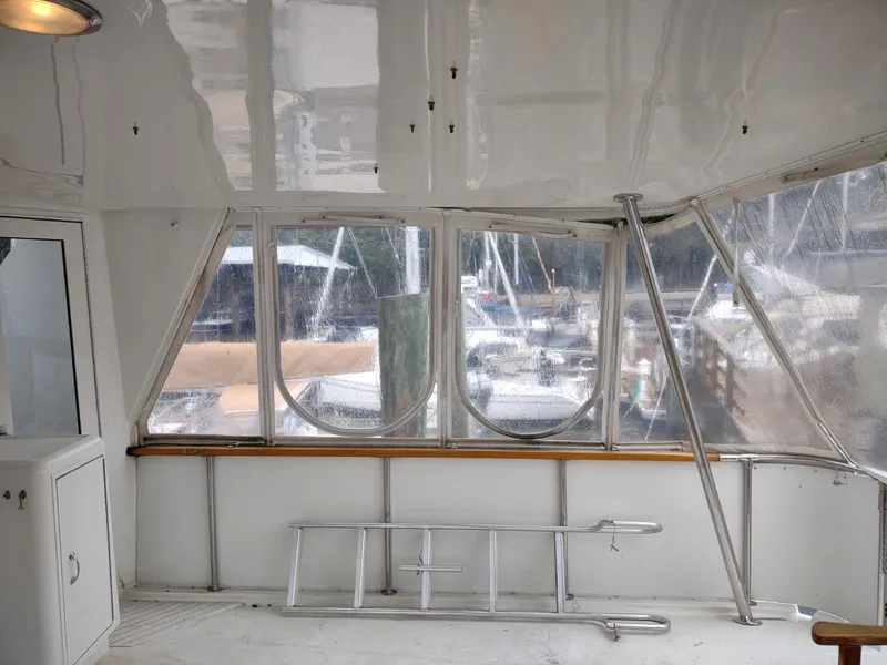 Slide: The Image of Hatteras 50 Sport Deck Motor Yacht 1996 - 94