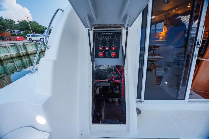 Slide: The Image of 2004 Meridian 411 Sedan yacht electrical panel and interior view at dockside. - 38