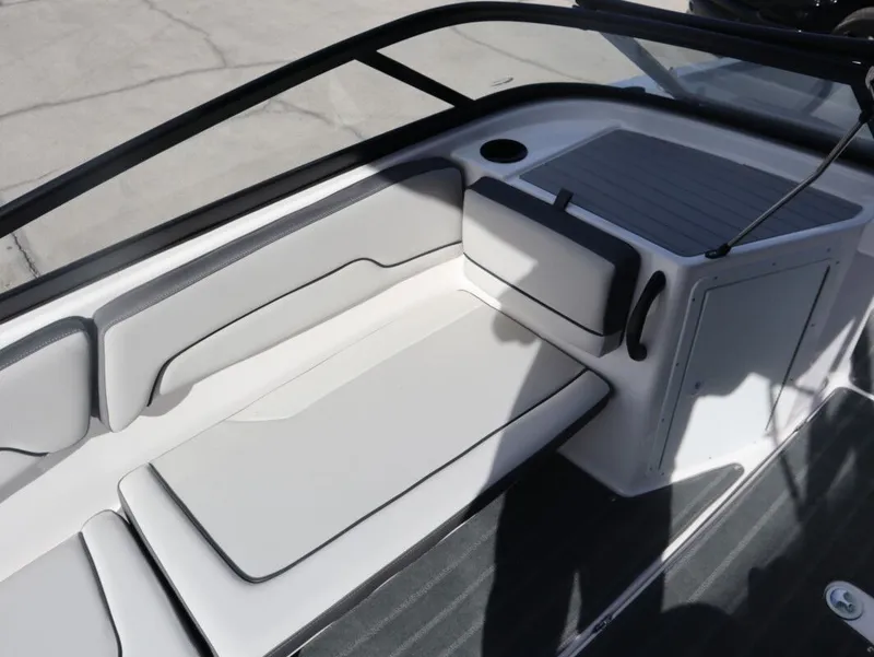 Slide: The Image of Yamaha AR190 2026 - 13