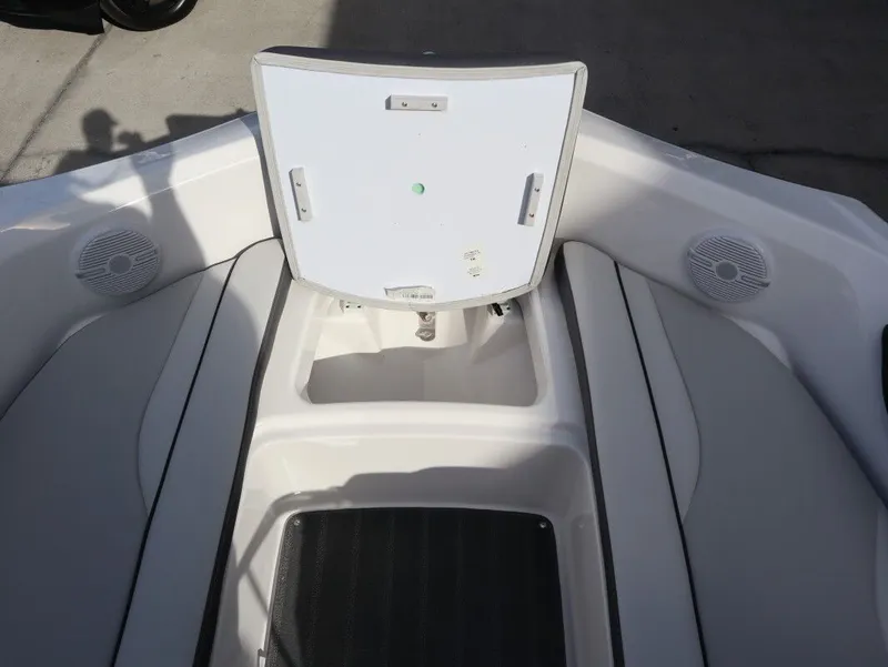 Slide: The Image of Yamaha AR190 2026 - 19